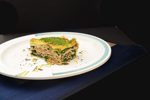 Spinat-Lasagne mit grünem Pesto